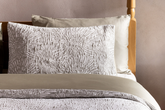 How Can You Make Your Bedroom Look More Luxurious?