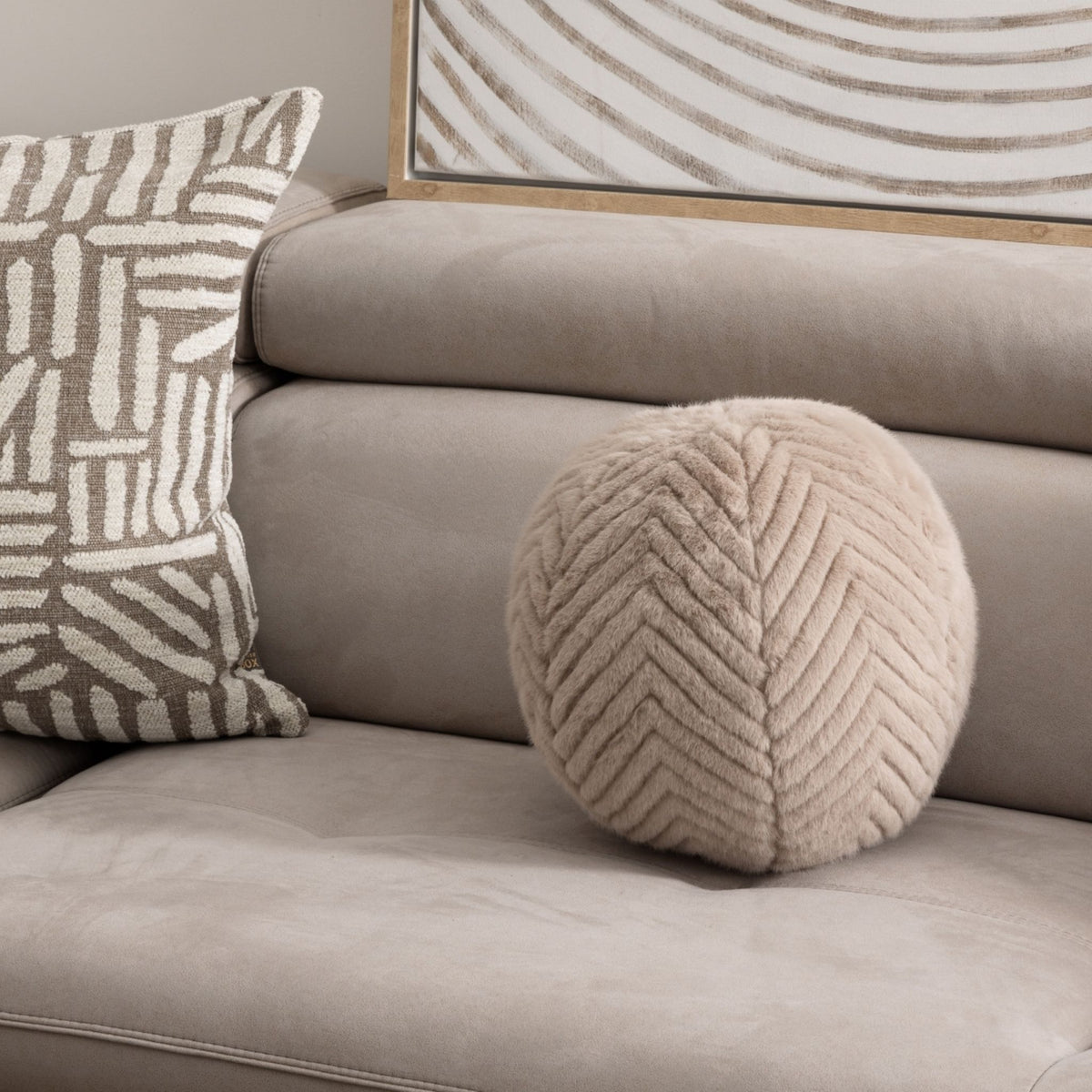 Ellis Ball Cushion