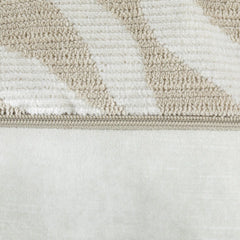 Ezra Cushion