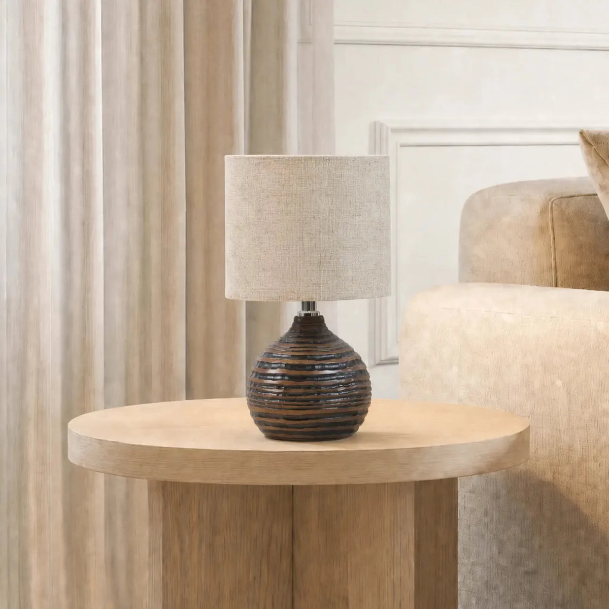 Valli Round Table Lamp